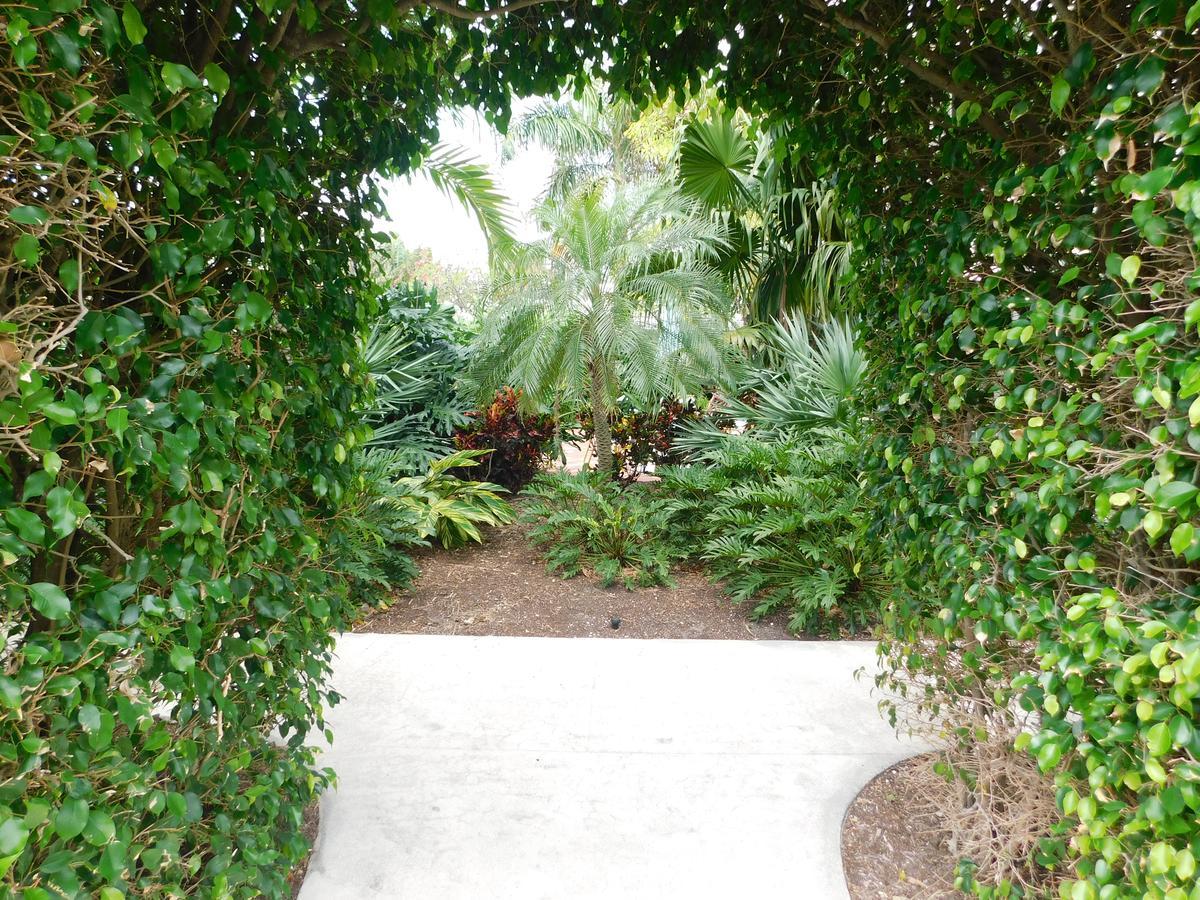 The Grove Beach Condominiums Delray Beach Exteriér fotografie